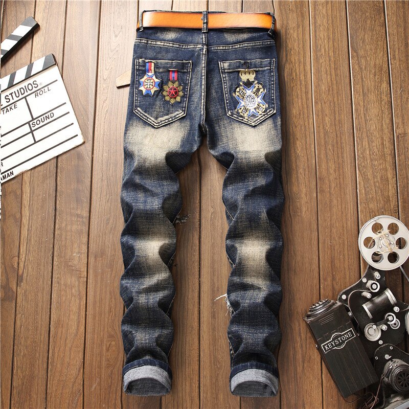 Men’s patched embroidery slim jeans