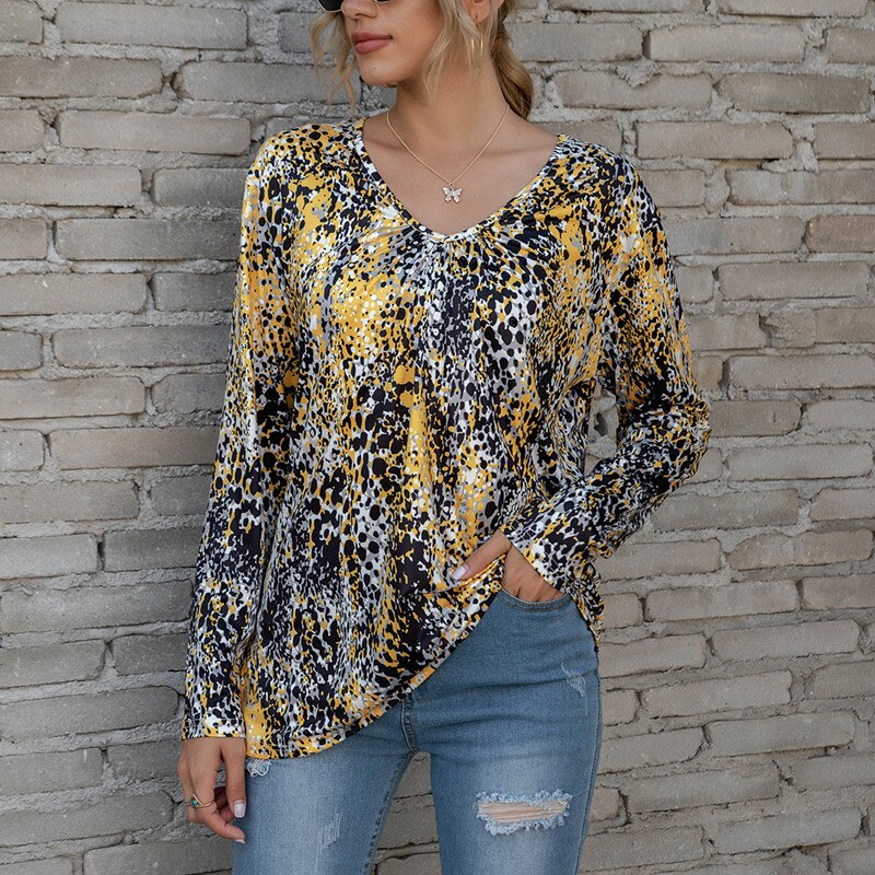 Oversized Women Printed Long Sleeve V-Neck T-shirt