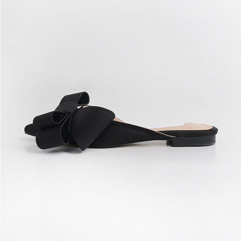 Pointed bow tie flat slippers